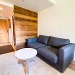 Flat Parking & Balcony Mont Blanc View * Chamonix